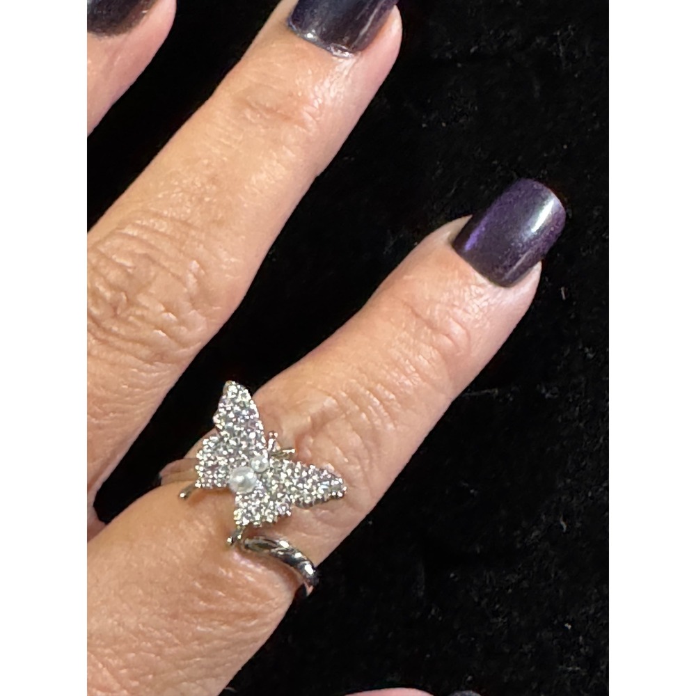 Crystal Butterfly Bypass Ring‎ Silver Tone Faux Pearl Accent Size 7